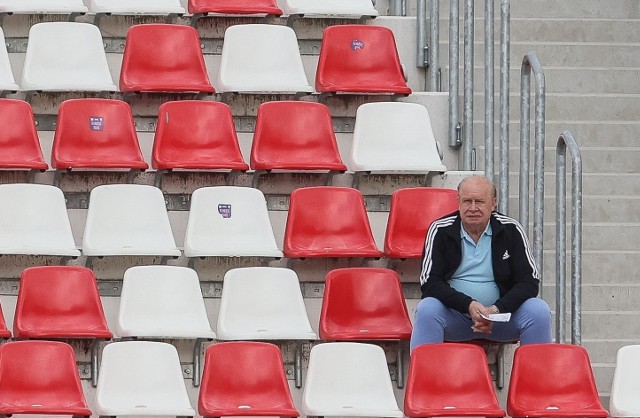 .Czy drugie miejsce w tabeli oddaje siłę drużyny? Czy Landshut Devils to dobry rywal na ćwierćfinały? Czy będą zmiany w składzie? Odpowiada Jerzy Kanclerz, prezes Polonii Bydgoszcz. Czytaj dalej -  przesuń gestem lub strzałką w prawo >>>