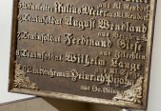Kujawsko-Pomorskie. Na skupie złomu znaleziono pamiątkową tablicę sprzed 150 lat