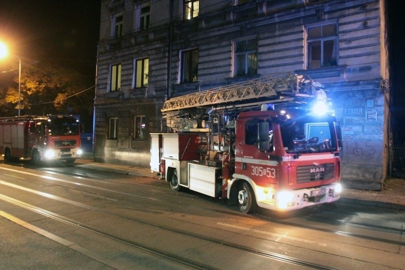 Pożar na Kilińskiego. Pięć osób rannych! [zdjęcia]