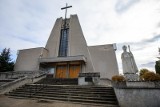 Sondaż: Polacy krytycznie o roli kościoła w życiu publicznym