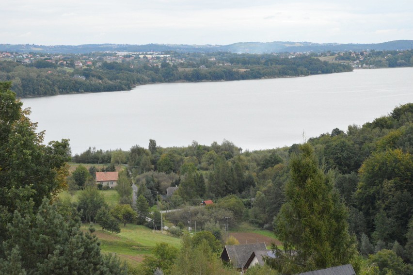 Widok na Zbiornik Dobczycki z Drogini
