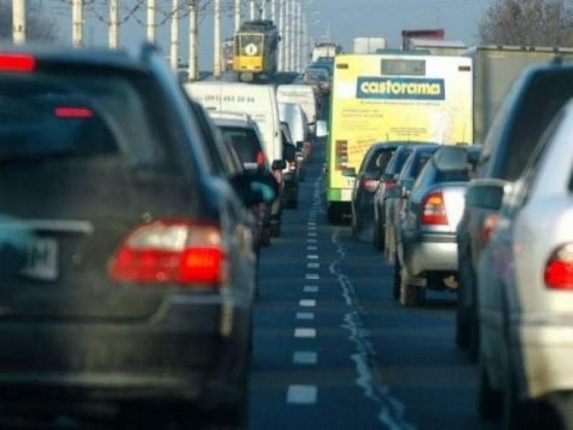 Średnie prędkości osiągane w centrach polskich miast wzrosły