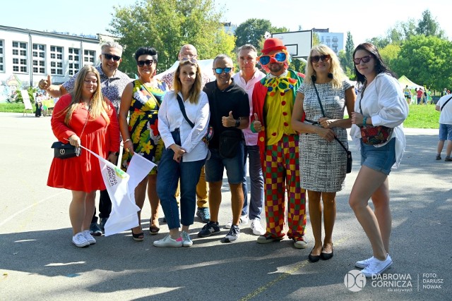 Festiwal Ludzi Aktywnych 2023 w Dąbrowie Górniczej Zobacz kolejne zdjęcia/plansze. Przesuwaj zdjęcia w prawo naciśnij strzałkę lub przycisk NASTĘPNE