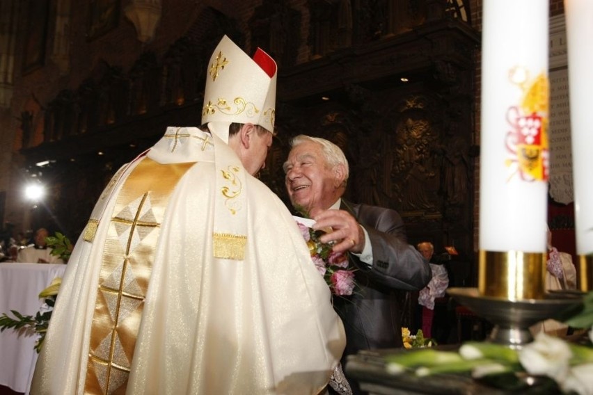 Józef Kupny już oficjalnie naszym arcybiskupem (ZDJĘCIA, HOMILIA INAUGURACYJNA)