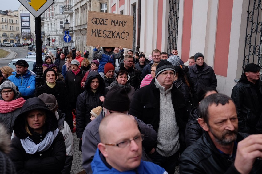 W styczniu działkowcy protestowali przed poznańskim Urzędem...