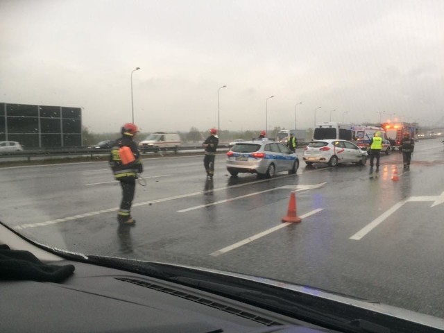 Wypadek na autostradzie A4 w Gliwicach Sośnicy