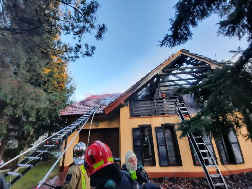 Pożar domu w Czernichowie