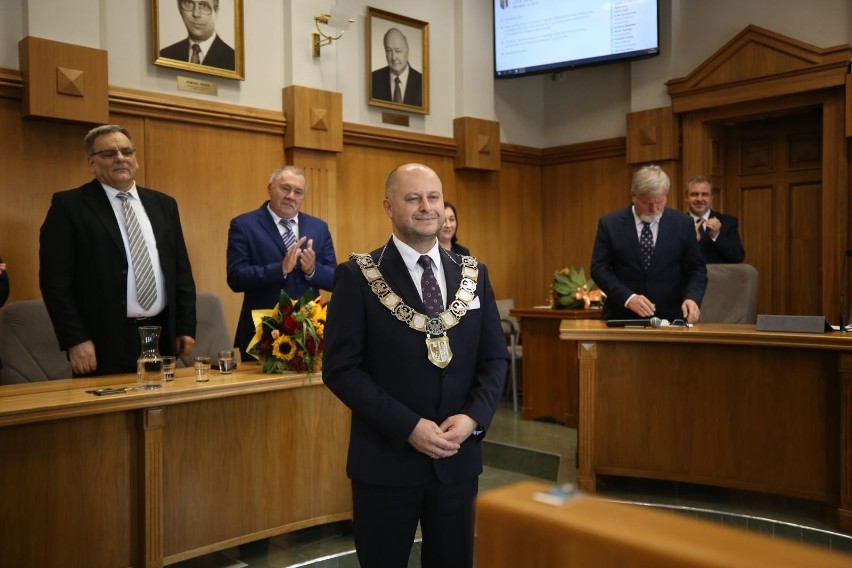 Zaprzysiężenie prezydenta Rudy Śląskiej Michała Pierończyka....