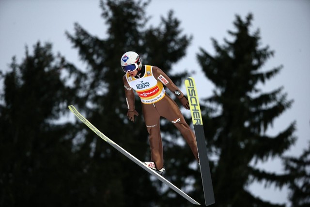 Na zdjęciu: Kamil Stoch. Puchar Świata w Titisee-Neustadt, skoki narciarskie. Zawody indywidualne i drużynowe zostały odwołane! Wszystko przez warunki atmosferyczne.