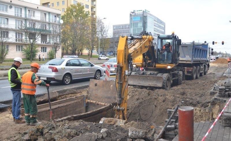 Pierwszy etap remontu skrzyżowania zakończy się w połowie...