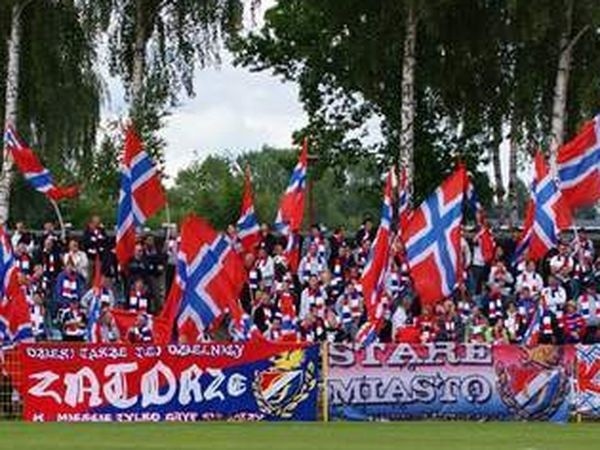 Bilety będą także dostępne w kasach na godzinę przed spotkaniem (sobota, godz. 15.00) z Cartusią Kartuzy.