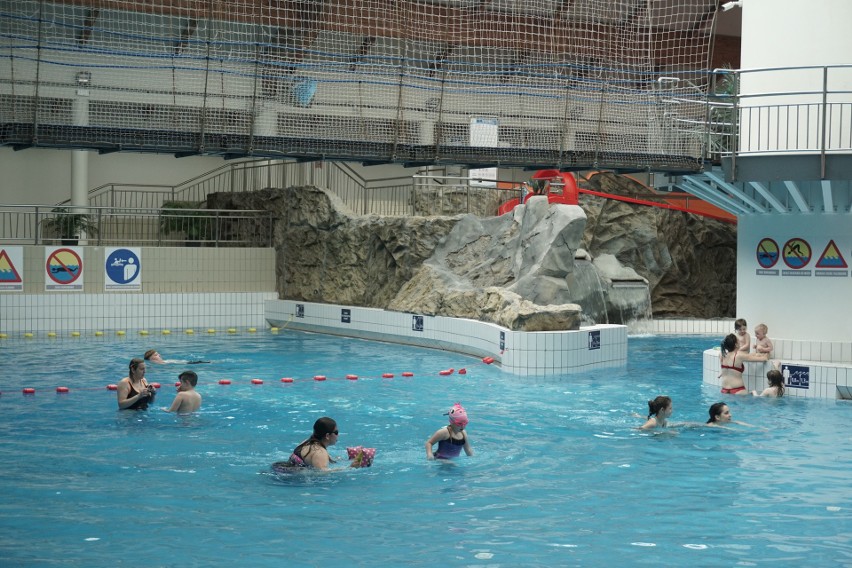 Aquapark Fala w Łodzi znowu działa. Po kilkumiesięcznej przerwie znów przyjmuje gości