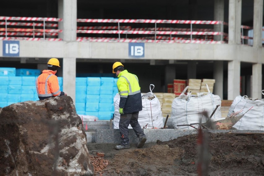 Eksperci: wieloetapowość i niejasności związane ze zmianą...