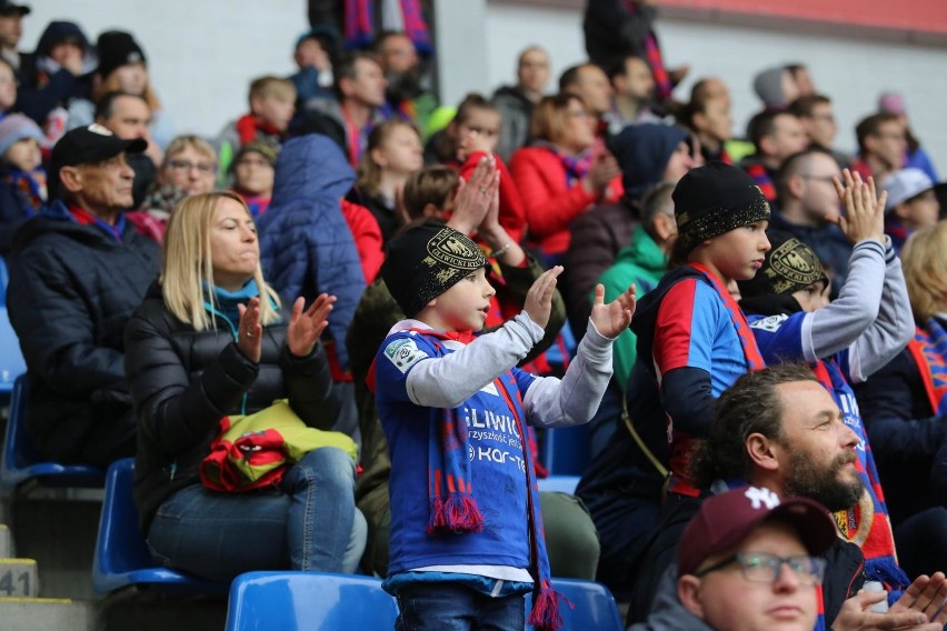 Piast Gliwice - Jagiellonia Białystok: Kibice Piasta byli...