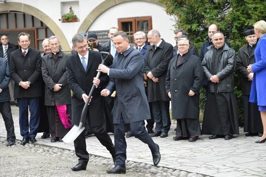 Prezydent Andrzej Duda w Starym Sączu spotka się z wyborcami. Zakończenie ogólnopolskiej kampanii na Sądecczyźnie [ZDJĘCIA]