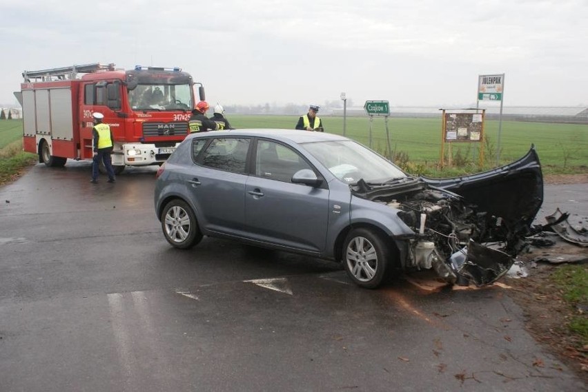 Wypadek w Czajkowie pod Kaliszem. We wtorek rano zderzyły...