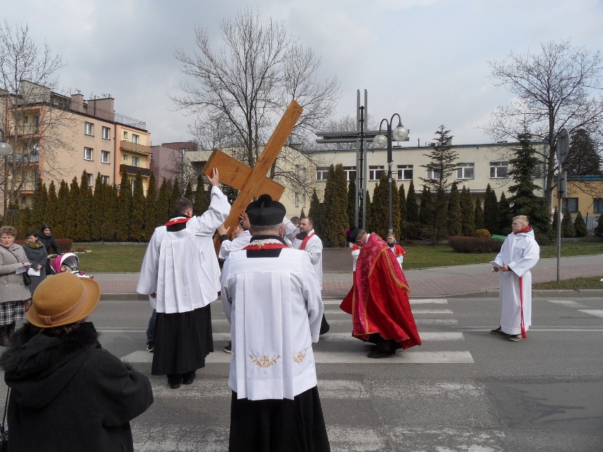 Droga Krzyżowa w Myszkowie [ZDJĘCIA]