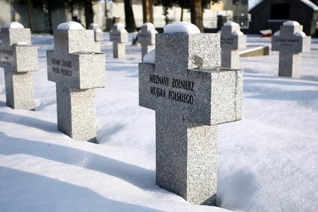 Na cmentarzu w Łańcucie, gdzie leżą polegli polscy żołnierze, ma powstać kwatera dla żołnierzy ukraińskich walczących z bolszewikami. O pomniku UPA nie ma mowy.