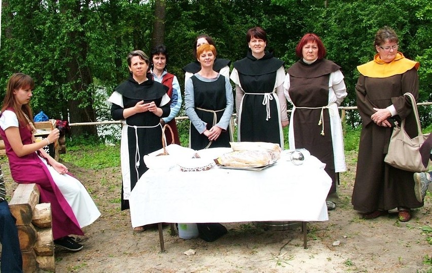 Średniowieczny gród w Raciążu to miejsce zaciszne i urokliwe 