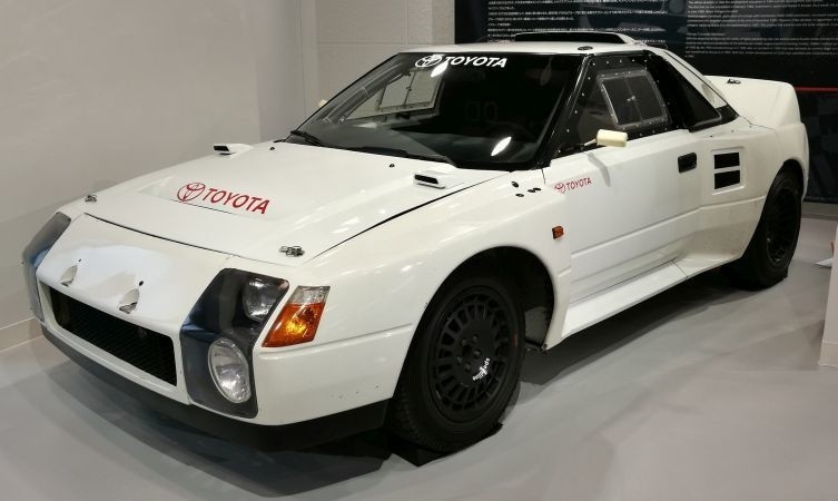 Toyota 222D...