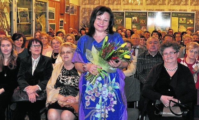 Dziennikarka, podróżniczka i fotografka Marzena Kądziela opowiadała o kobietach z niemal wszystkich kontynentów.