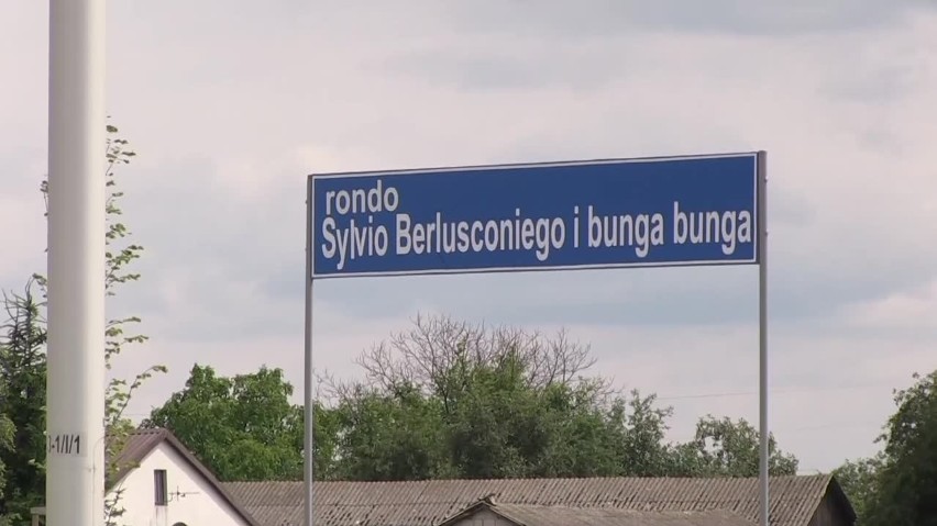 "Rondo Sylvio Berlusconiego i bunga bunga" w Polsce [FILM, zdjęcia]