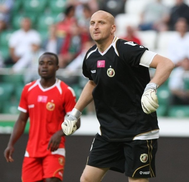 Maciej Mielcarz w widzewskiej ekipie ma najdłuższy staż. Bramki łodzian broni od 2008 roku.