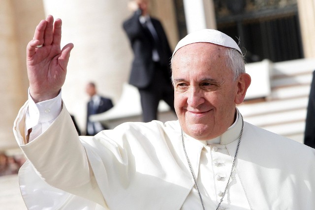 "To skomplikowane" – powiedział papież Franciszek pytany, czy do jego  wizyty w Kijowie mogłoby dojść w sierpniu lub we wrześniu.
