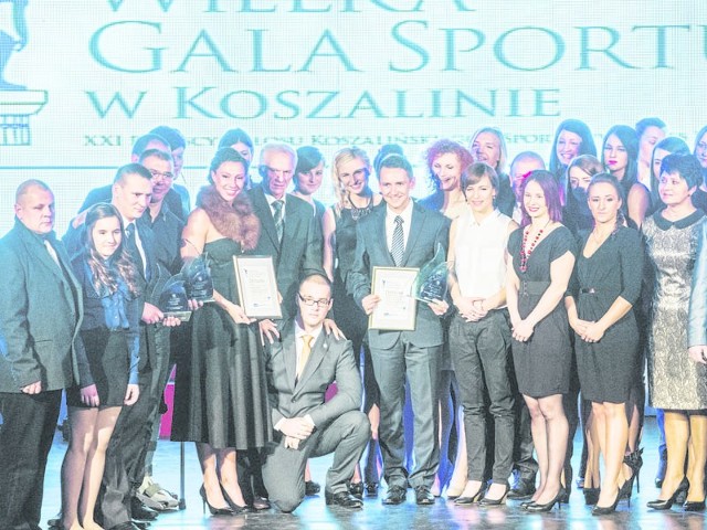 Ubiegłoroczni laureaci podczas Wielkiej Gali Sportu zorganizowanej w Teatrze Variete Muza.