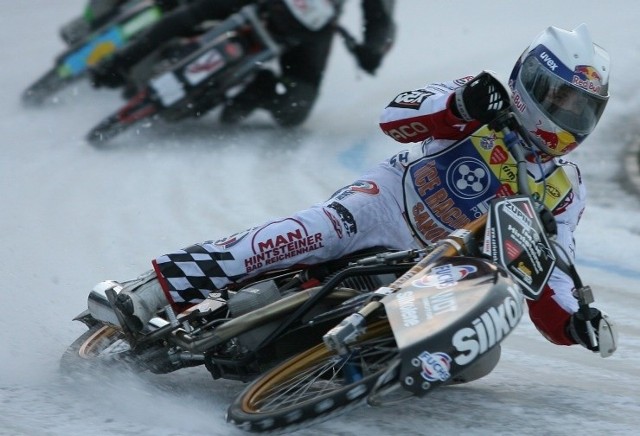 Walkę o przepustki do lodowego cyklu Grand Prix bedzie można oglądać również w telewizji.