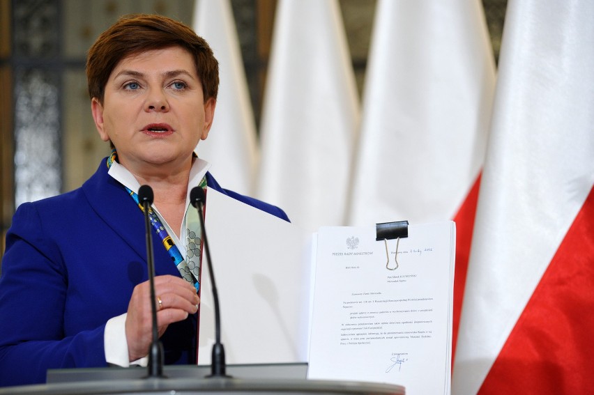 Premier Beata Szydło prezentuje projekt ustawy Rodzina 500 +