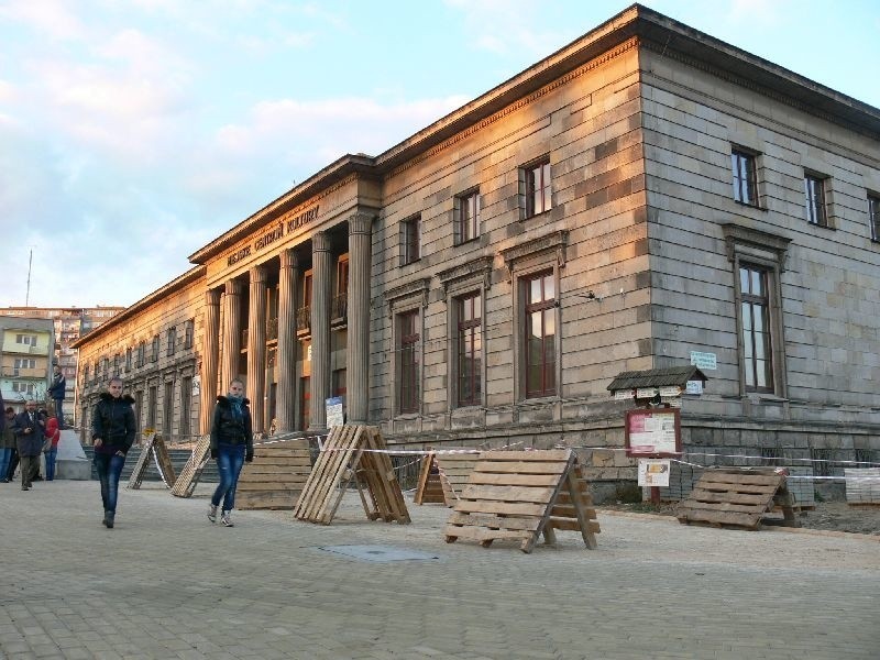 Pod Miejskim Centrum Kultury w Skarżysku znajduje się system...