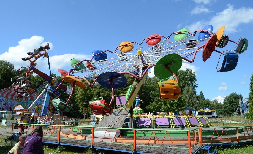Łódzki lunapark działa w parku na Zdrowiu