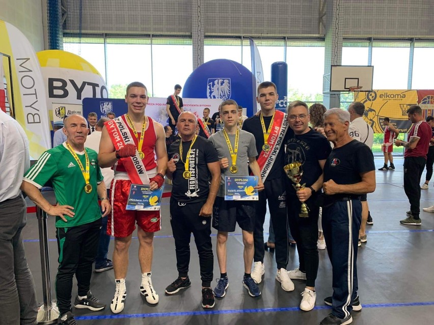 Trzy medale radomskich bokserów podczas mistrzostw Polski juniorów. Zobacz zdjęcia