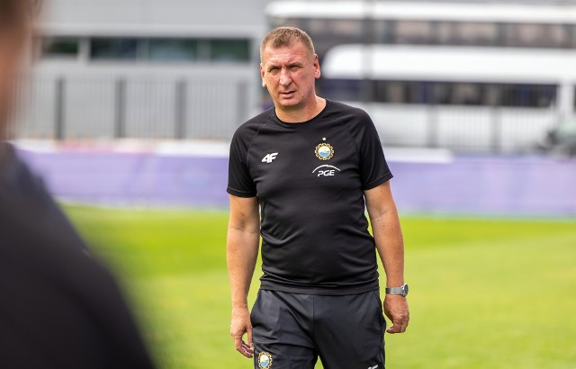 Trener Kamil Kiereś, trener PGE Stali Mielec żałował niewykorzystanych sytuacji w meczu z Puszczą Niepołomice.