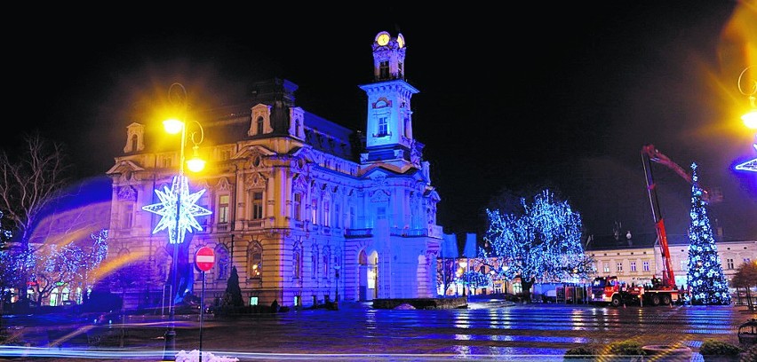 Nowy Sącz, jak zawsze w okresie bożonarodzeniowym, jest...