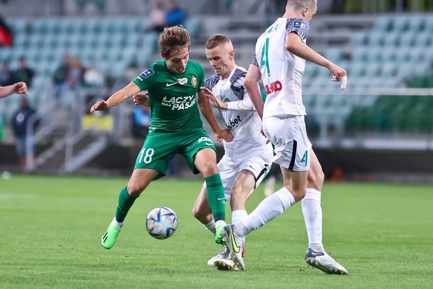 Śląsk Wrocław - Warta Poznań 0:2. Gra Śląska woła o pomstę do nieba. Zasłużona porażka (skrót, bramki, gole, wideo, zdjęcia)