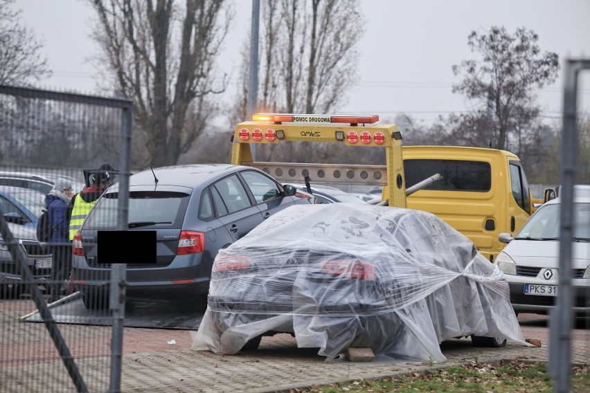 29-letni mężczyzna, który uszkodził kilkanaście aut, trafił...