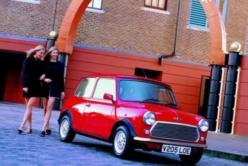 Fot. Mini: Mini - najsłynniejszy brytyjski samochód popularny i najsłynniejszy model firmy Morris.