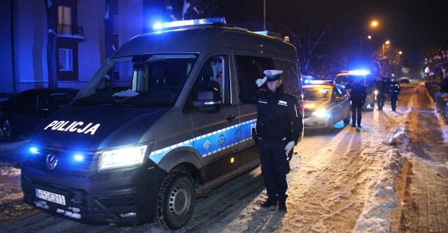 Służby w powiecie oświęcimskim oddały hołd zabitym we Wrocławiu policjantom