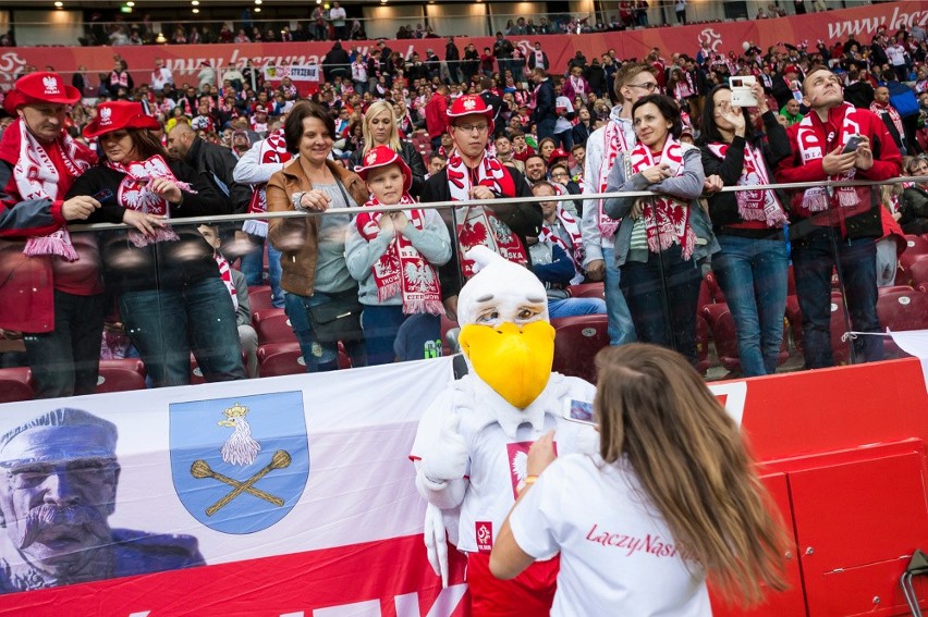 Kibice na meczu Polska - Gibraltar