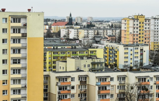 Mieszkańcy Osowej Góry są przerażeni skalą ostatnich podwyżek czynszu.