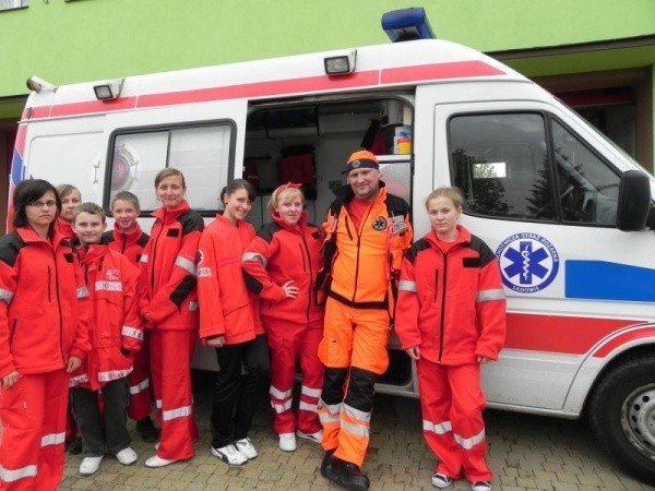 Pojazd będzie służył do celów szkoleniowych młodzieżowej drużyny pożarniczo - medycznej działającej przy straży w Sadowiu.
