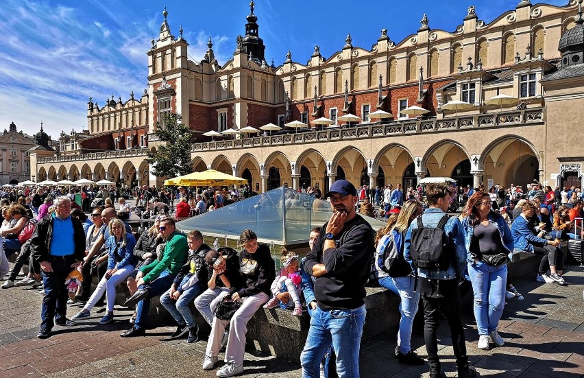 Kraków. Turystyka zdrowotna wypełni lukę po turystyce biznesowej? Coraz więcej przyjezdnych chce się leczyć pod Wawelem. Są świetne warunki!