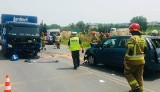 Wypadek w Andruszkowicach. Zderzenie trzech samochodów osobowych, droga krajowa numer 79 była zablokowana
