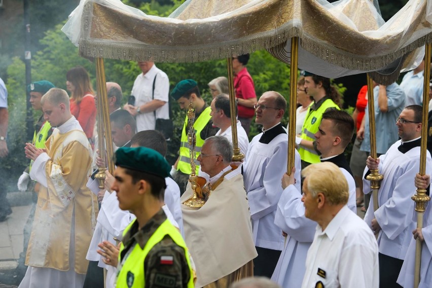 Abp. Marek Jędraszewski: Karta LGBT i instrukcje WHO uderzają w prawdę o człowieku