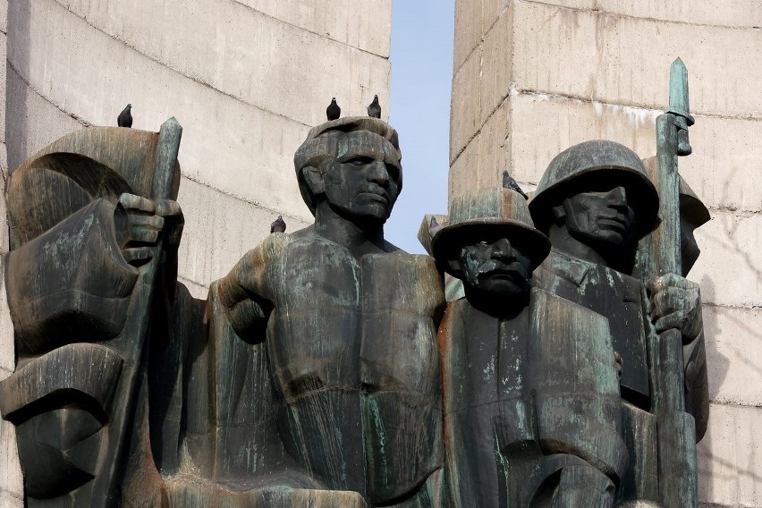 DEBATA: Czy pomnik Czynu Rewolucyjnego nadal powinien być symbolem Rzeszowa?
