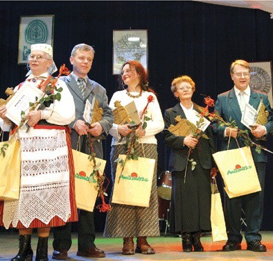 Laureaci Kurpików 2004 r.