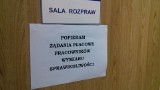 Protest w małopolskich sądach. Pracownicy administracji masową "chorują" 