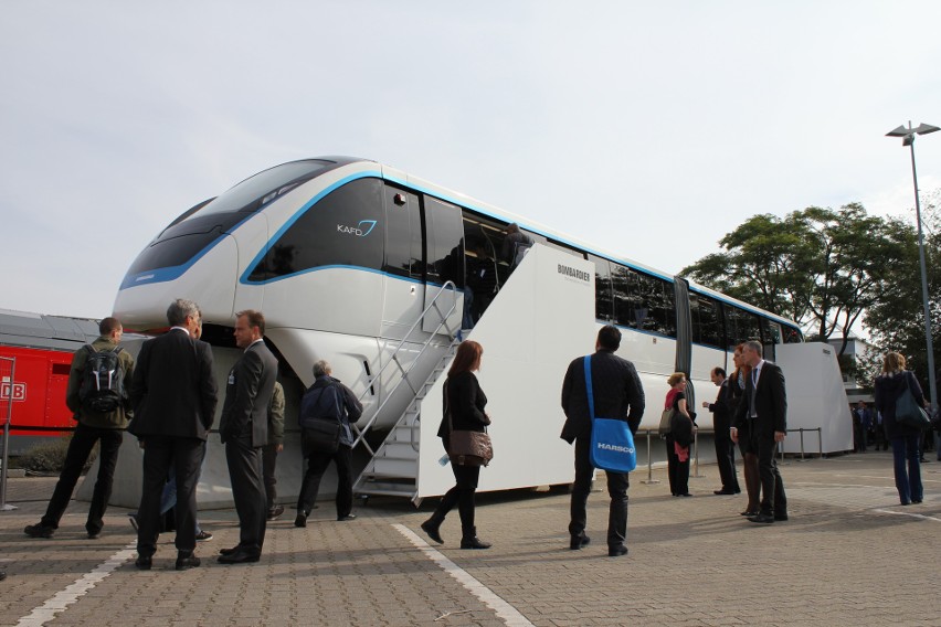 Monorail Innovia 300. Taki pojazd zaproponowała miastu firma...